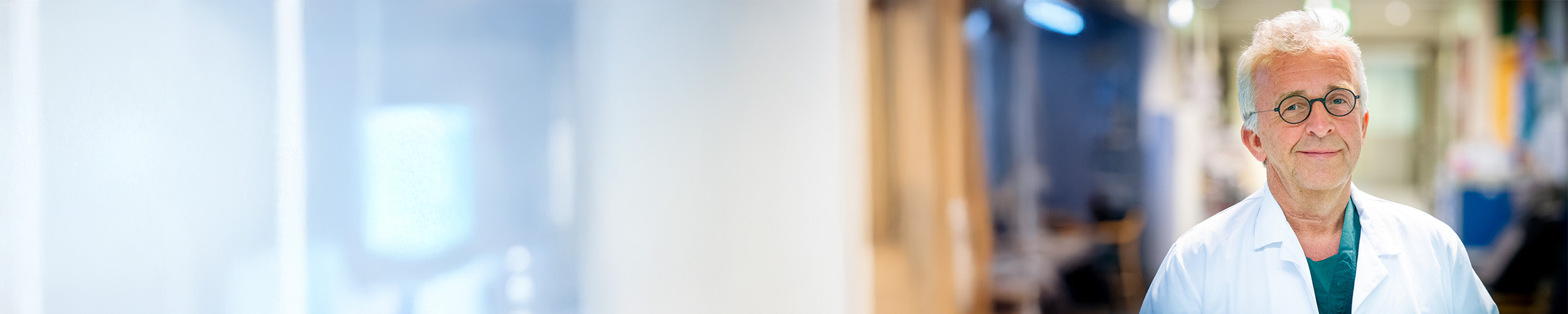 Portrettbilde av nevrokirurg Roald Baardsen