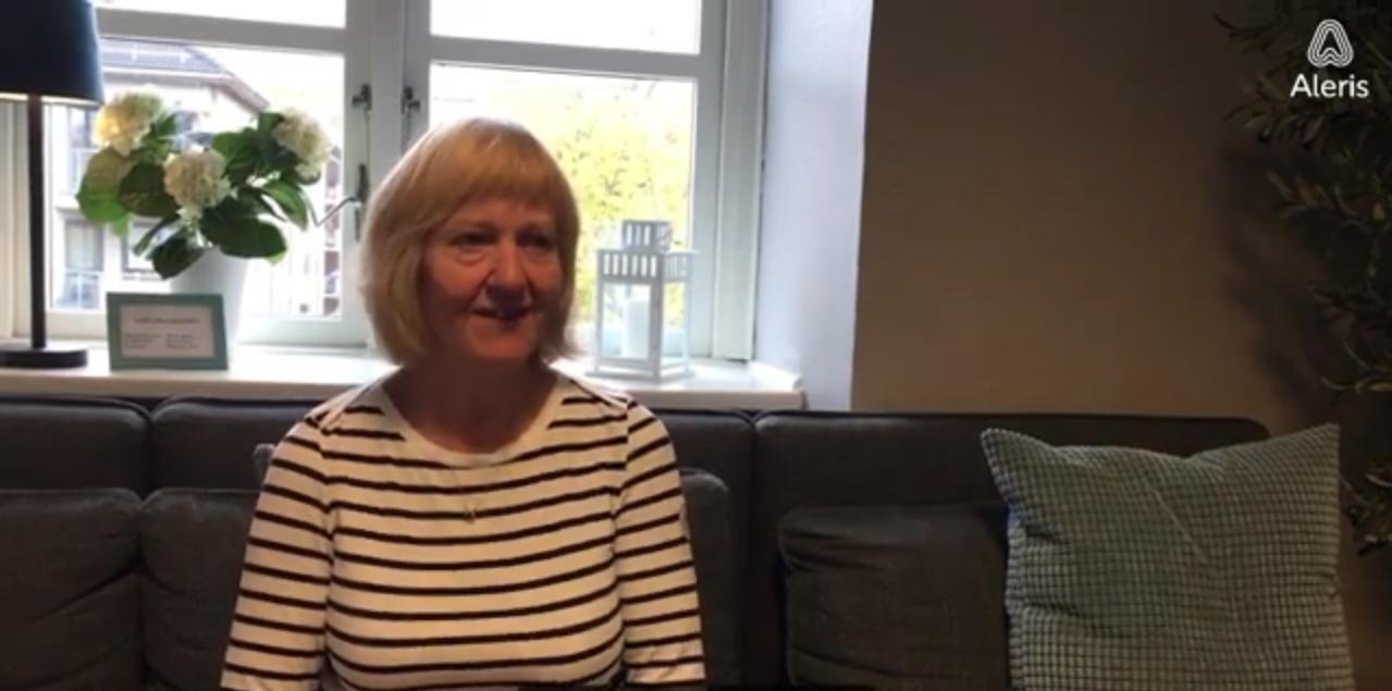 Jorun på kontroll hos Aleris etter slankeoperasjon. 